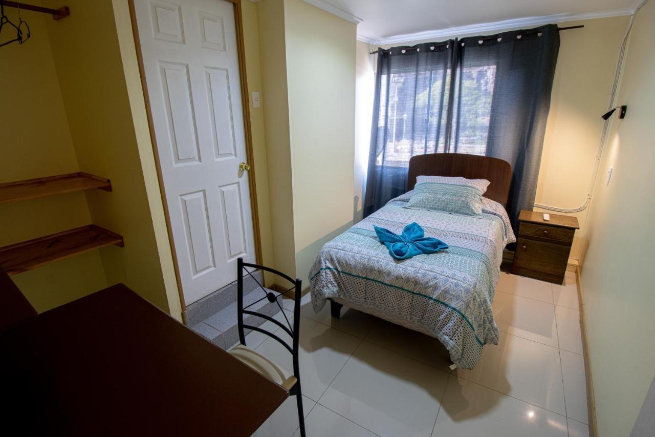 Hostal Beatriz Тальталь Экстерьер фото