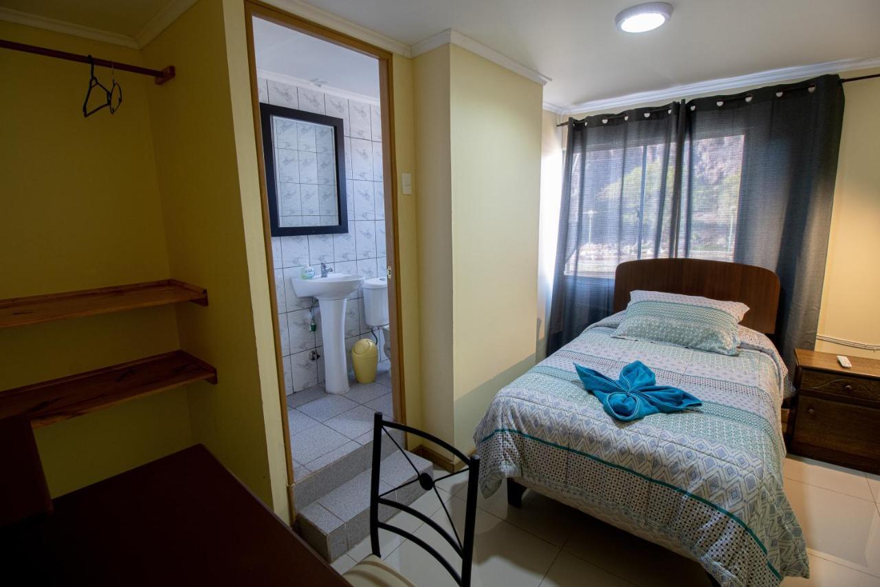 Hostal Beatriz Тальталь Экстерьер фото